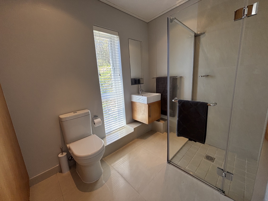 To Let 2 Bedroom Property for Rent in Summerstrand Eastern Cape